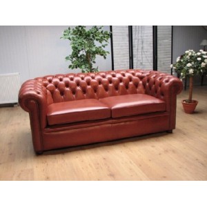 f71 - 3-zits Windsor HulshofOld Saddle cognac<br />Please ring <b>01472 230332</b> for more details and <b>Pricing</b> 